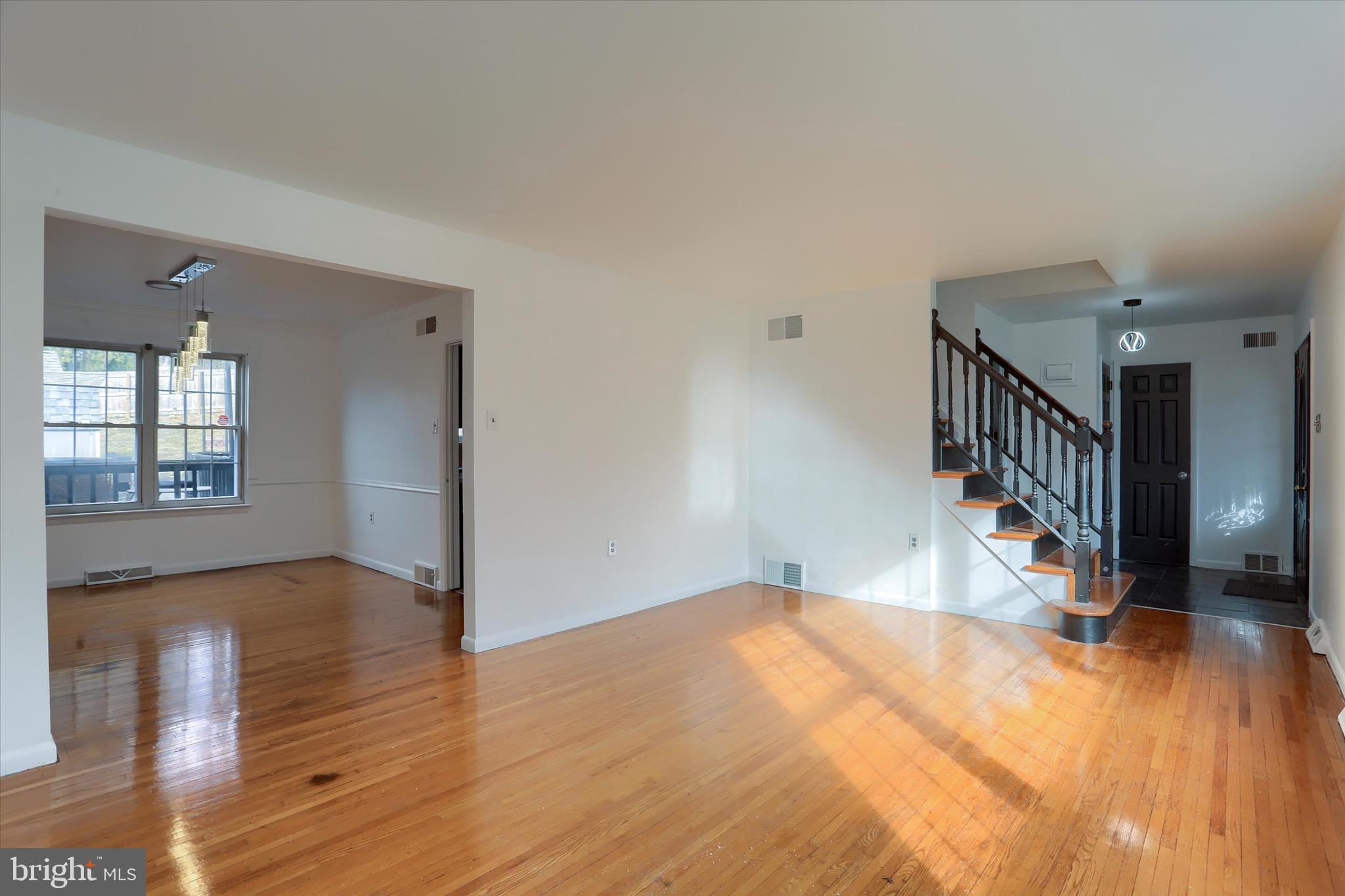 CHESTNUT HILLS - Residential