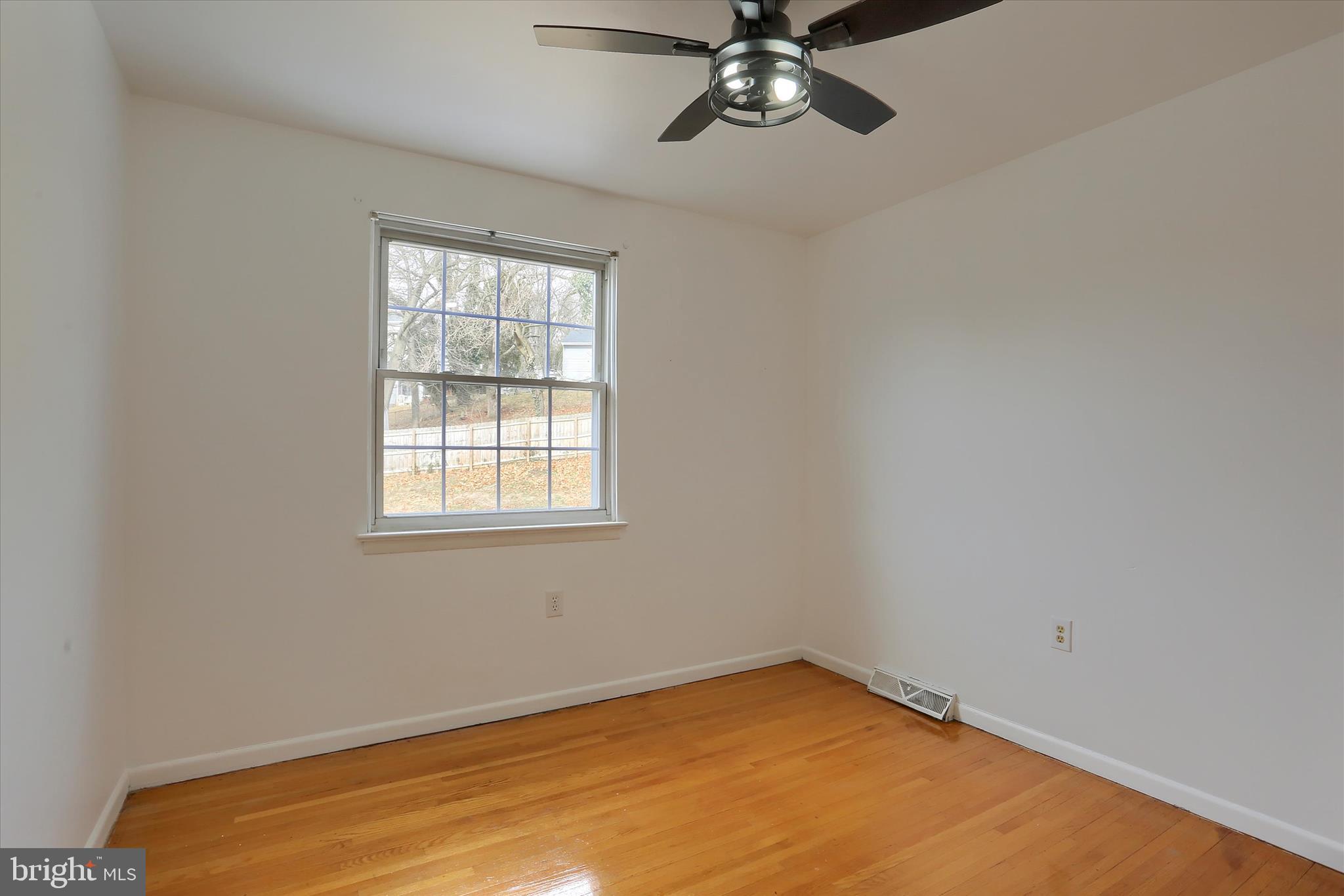 CHESTNUT HILLS - Residential