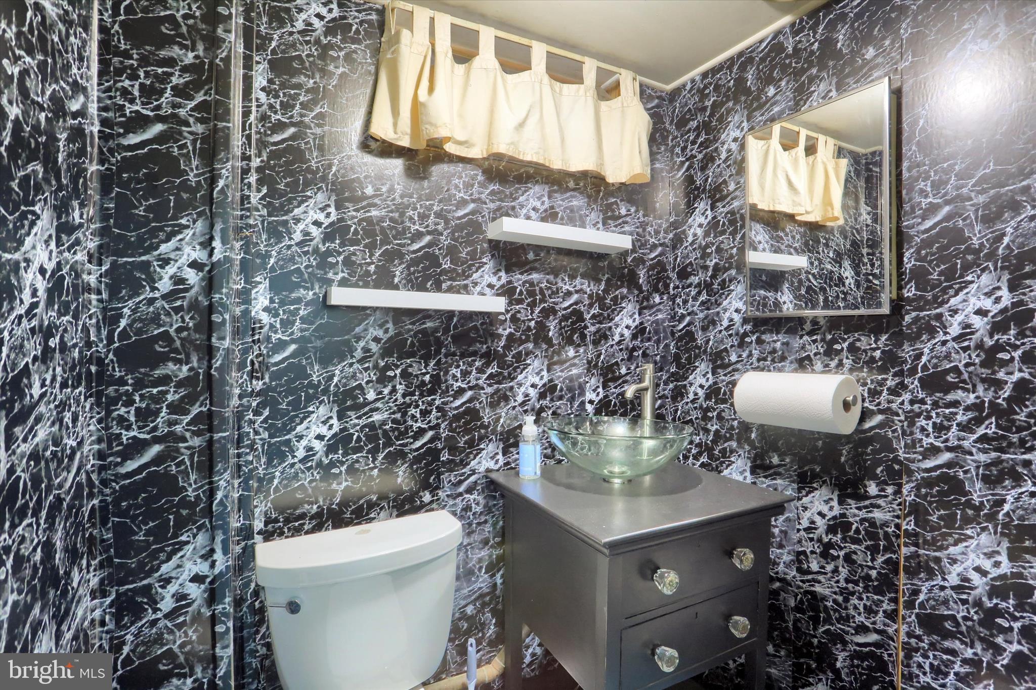 CHESTNUT HILLS - Residential