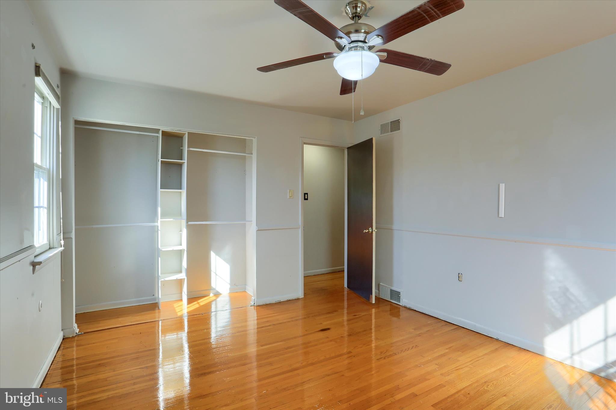 CHESTNUT HILLS - Residential