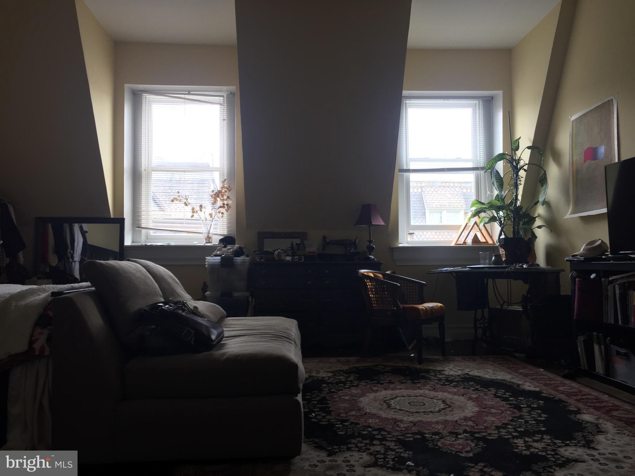 MOUNT VERNON PLACE HISTORIC DISTRICT - Residential Lease