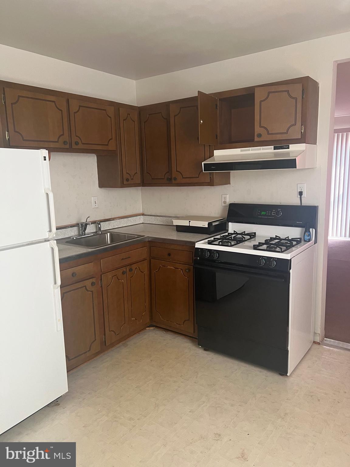 CARMODY HILLS - Residential