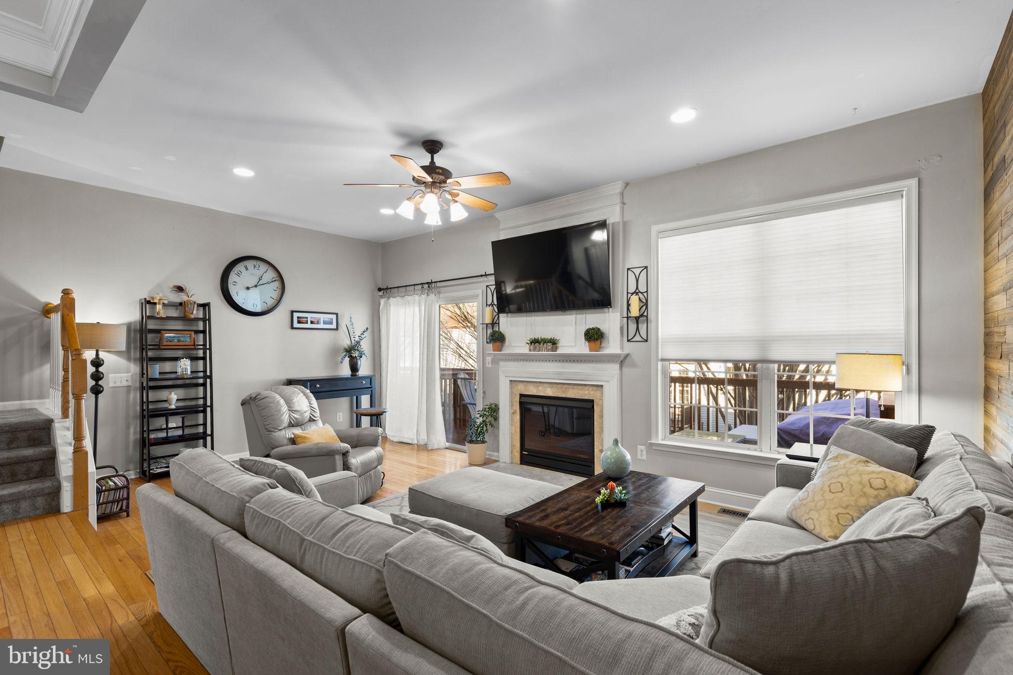 ANDORRA WOODS - Residential