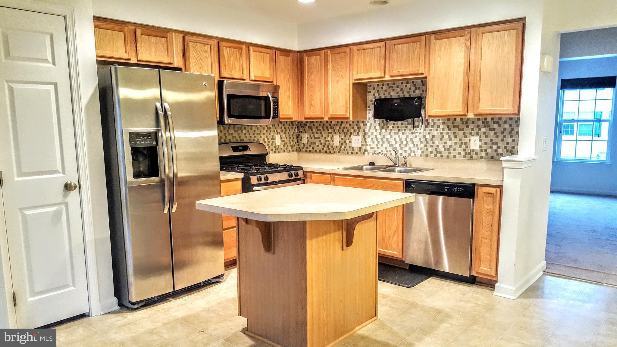7220 MAIDSTONE PLACE 232