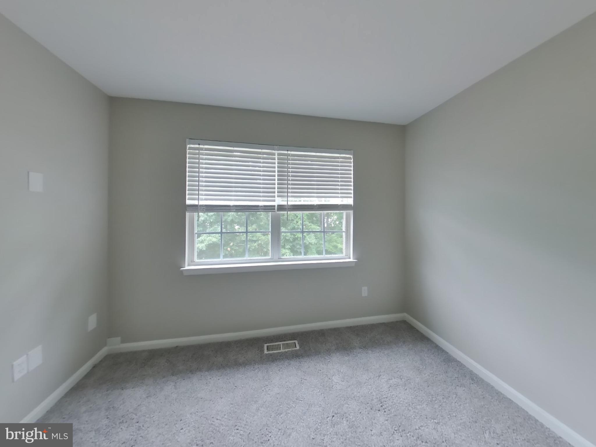 SYLVAN HEIGHTS PLAT 1> - Residential Lease