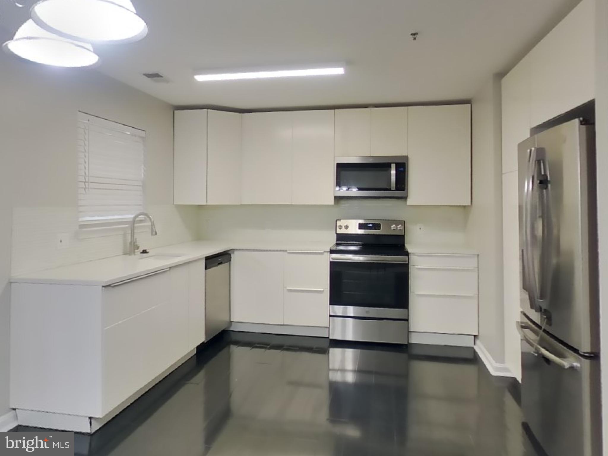 SYLVAN HEIGHTS PLAT 1> - Residential Lease