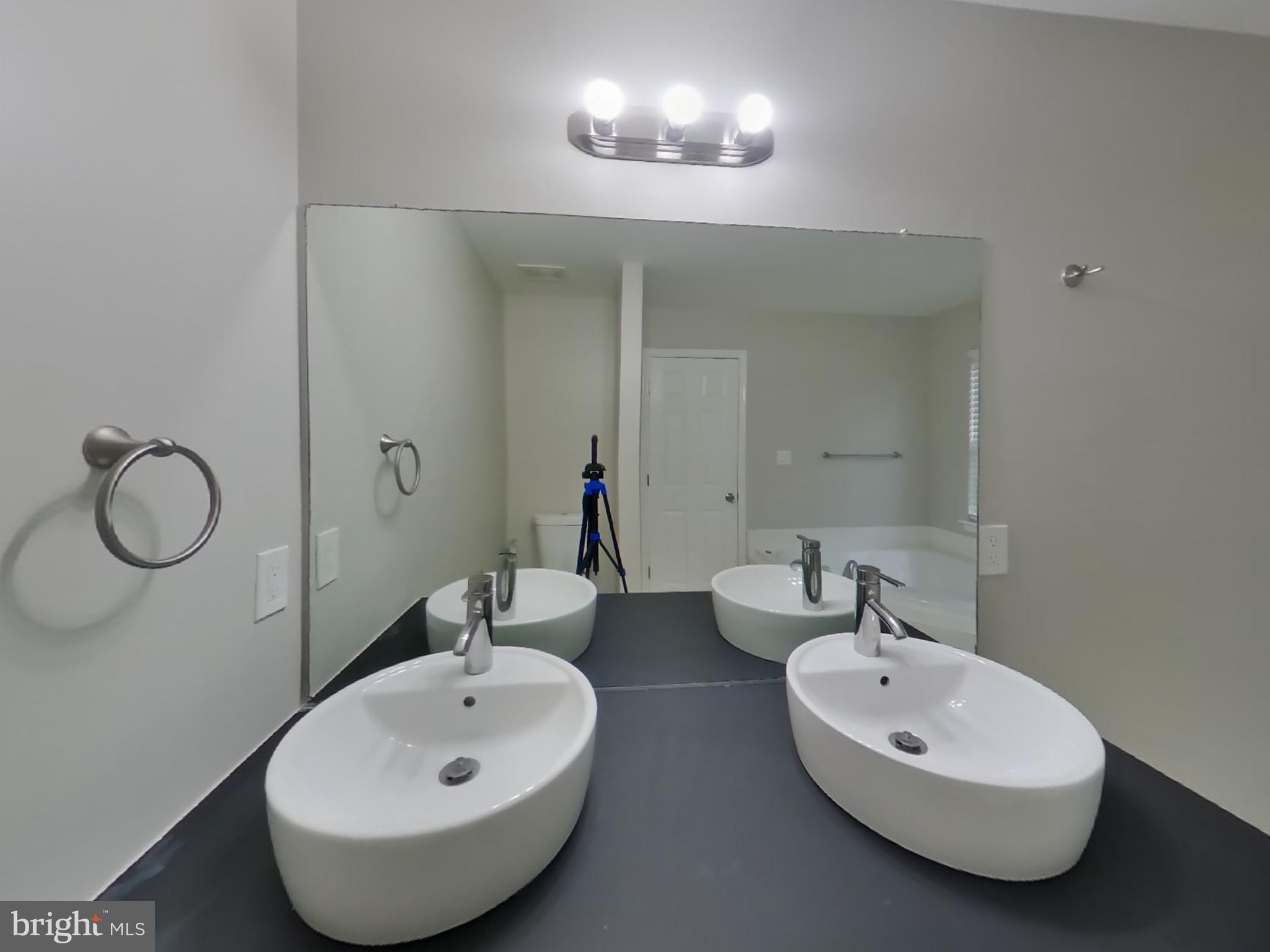 SYLVAN HEIGHTS PLAT 1> - Residential Lease