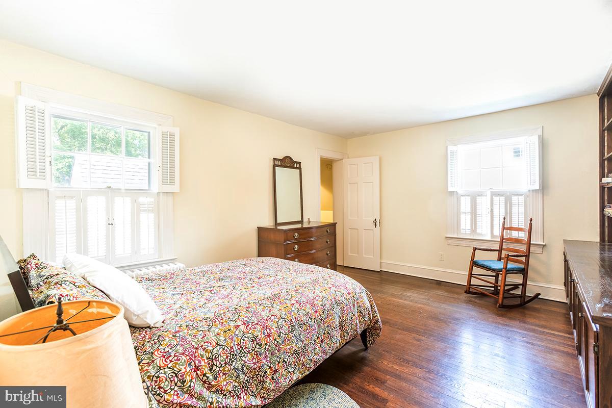 CHEVY CHASE - Residential