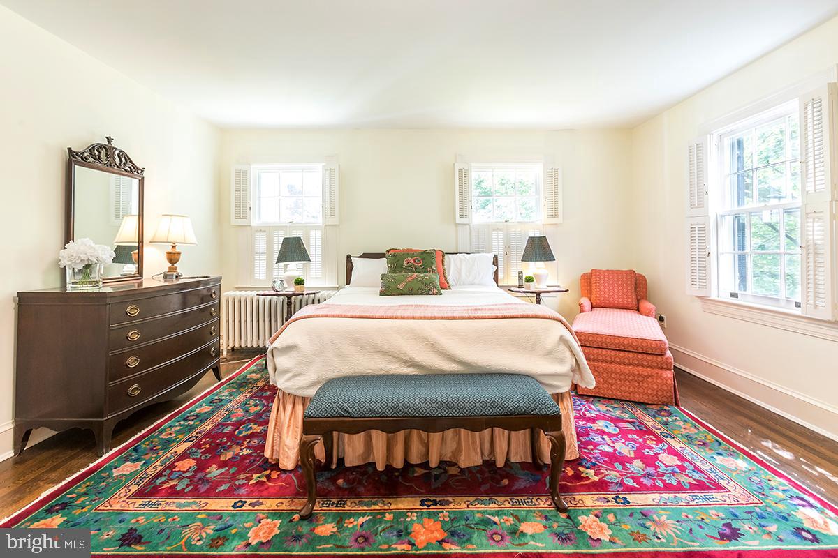 CHEVY CHASE - Residential