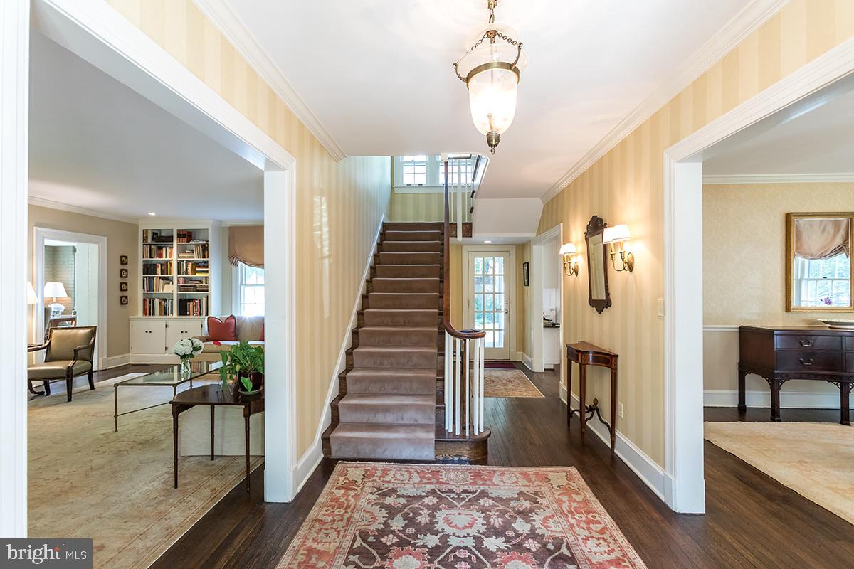 CHEVY CHASE - Residential