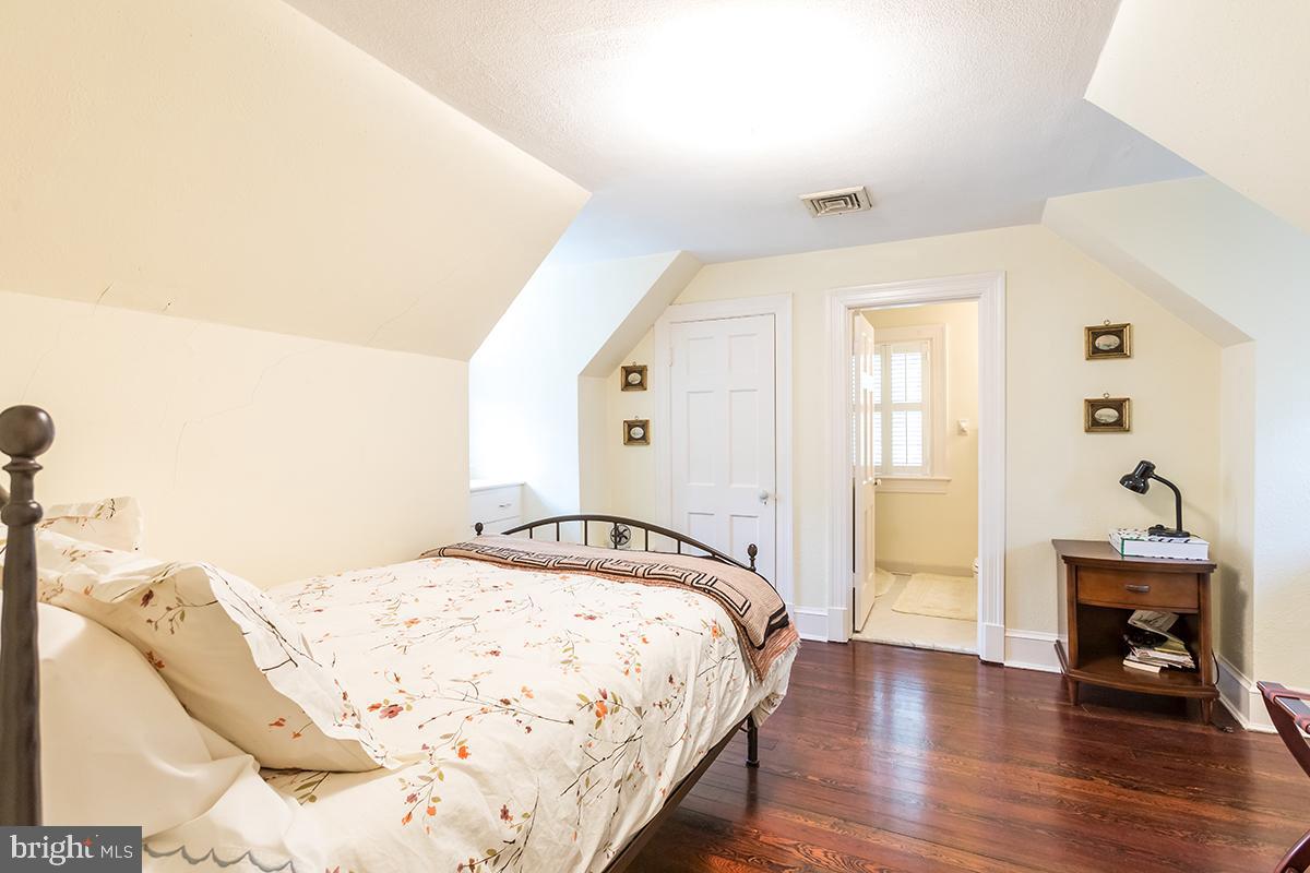 CHEVY CHASE - Residential