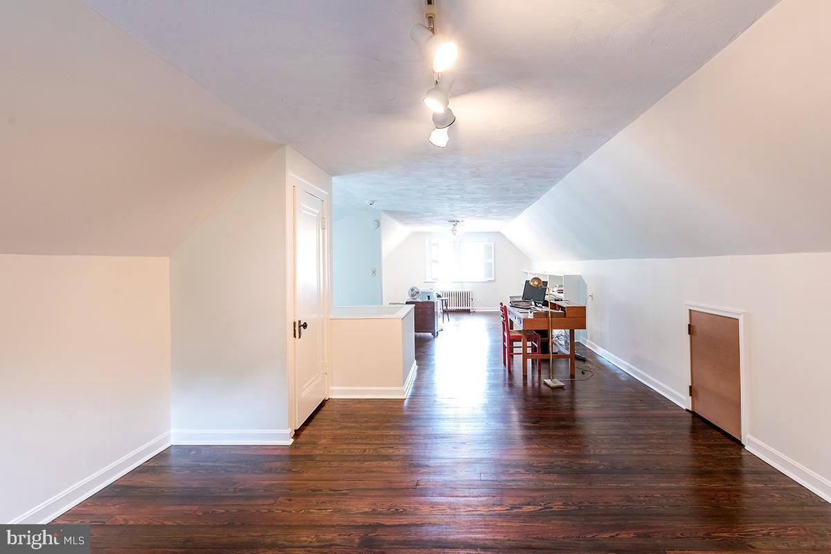 CHEVY CHASE - Residential