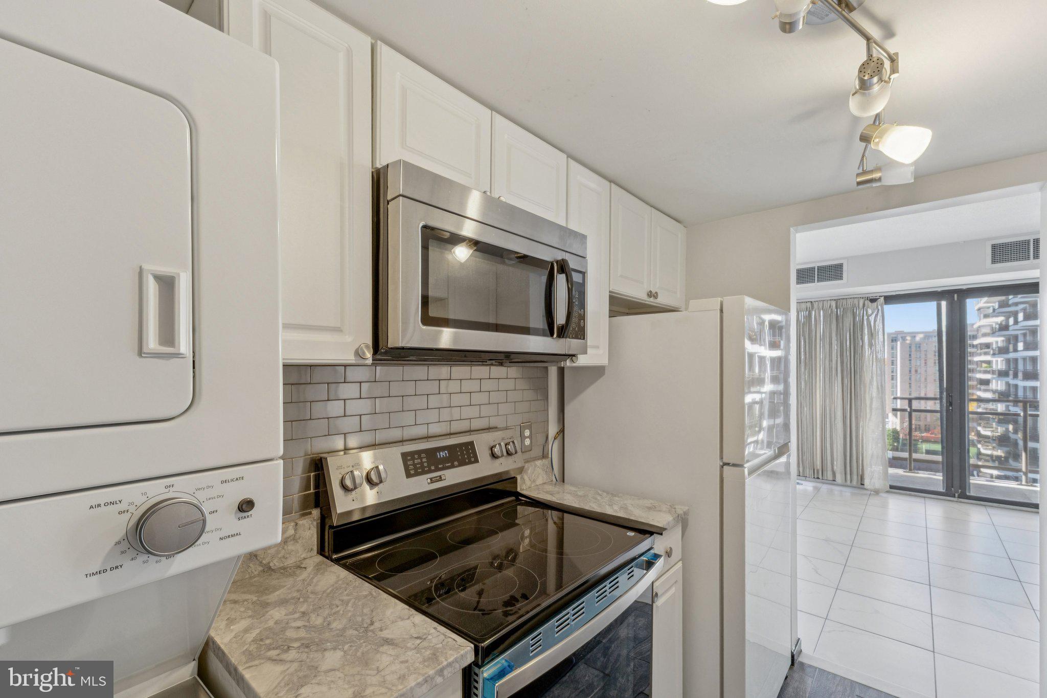 ROSSLYN - Residential