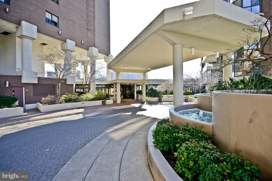 Two Master Suites, New Carpet, Glass Enclosed Terrace , Underground Parking, Belvedere is 3 blks from Rosslyn Metro Stop with Pool, Tennis, Fitness Center,Party Room and 24/7 Staffed Lobby Desk.