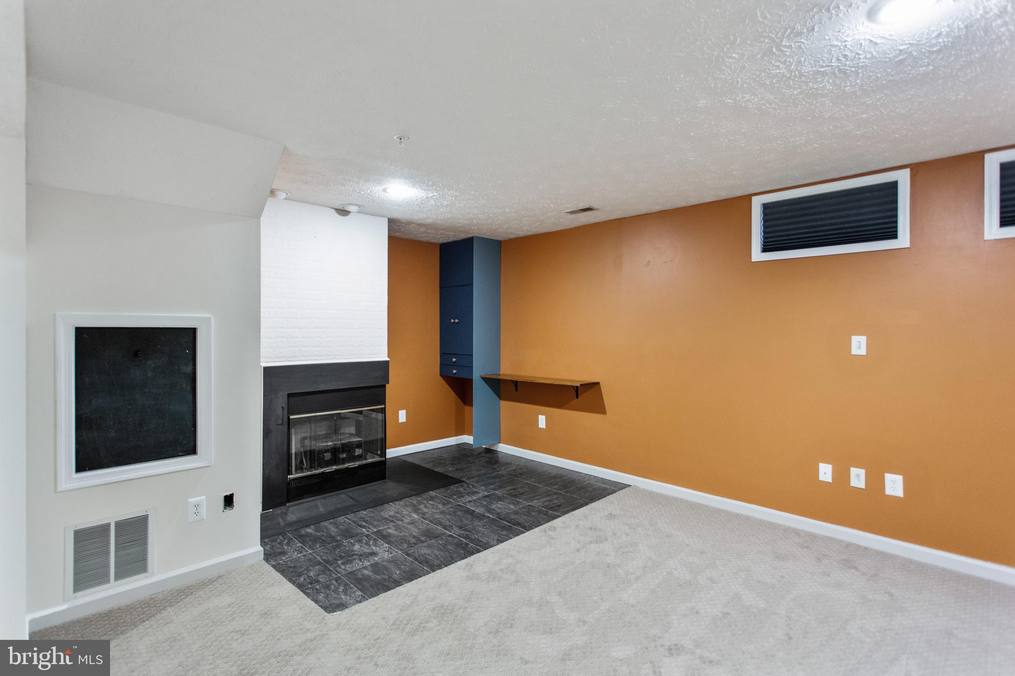 WYNDEMERE II - Residential