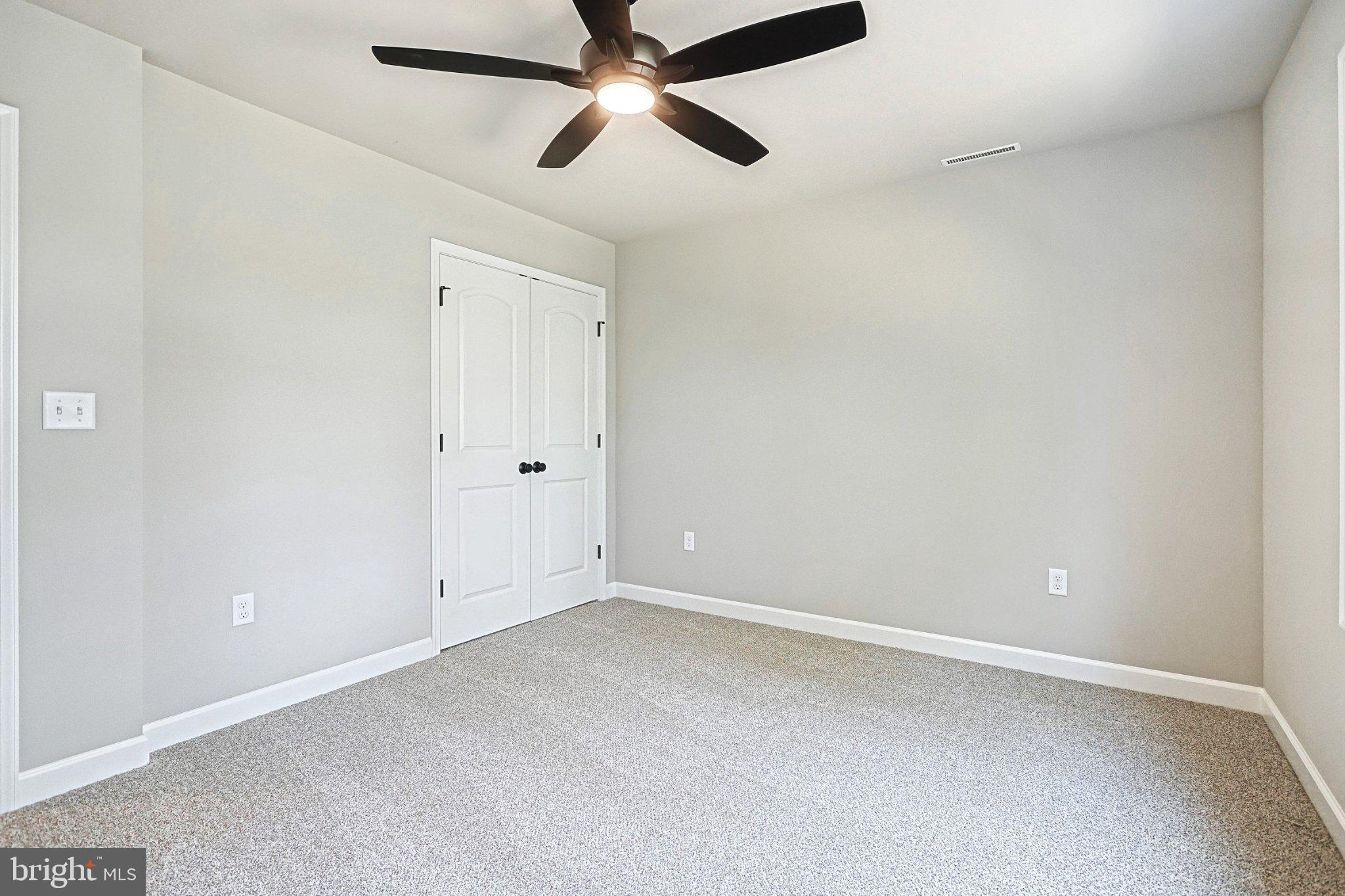 SUMMIT RIDGE - Residential