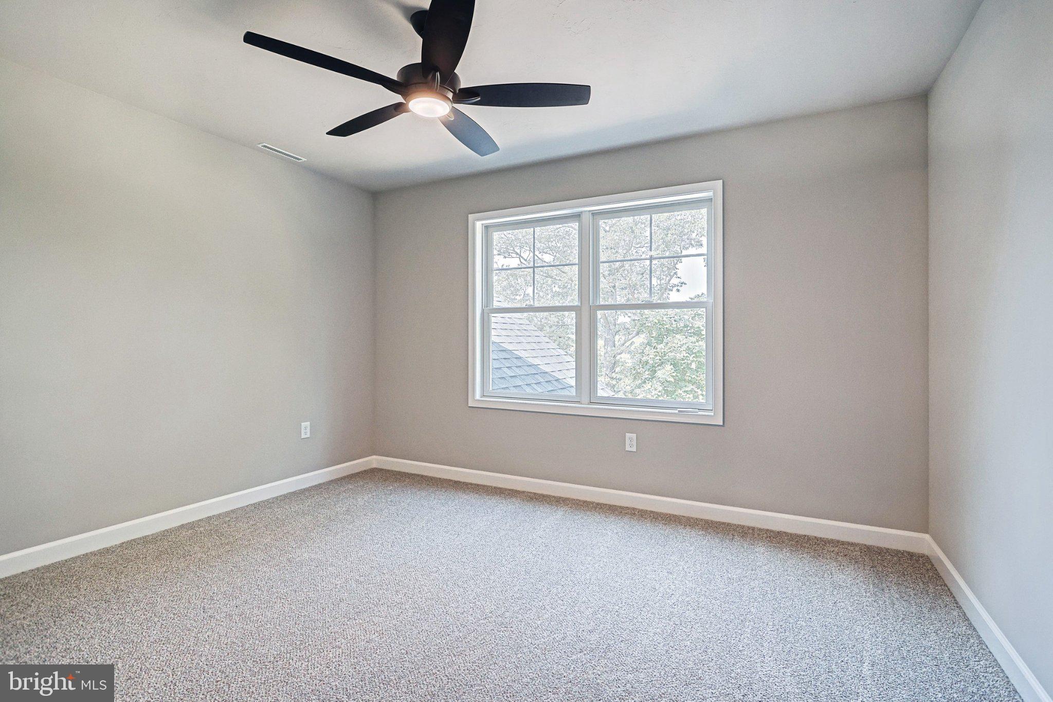 SUMMIT RIDGE - Residential
