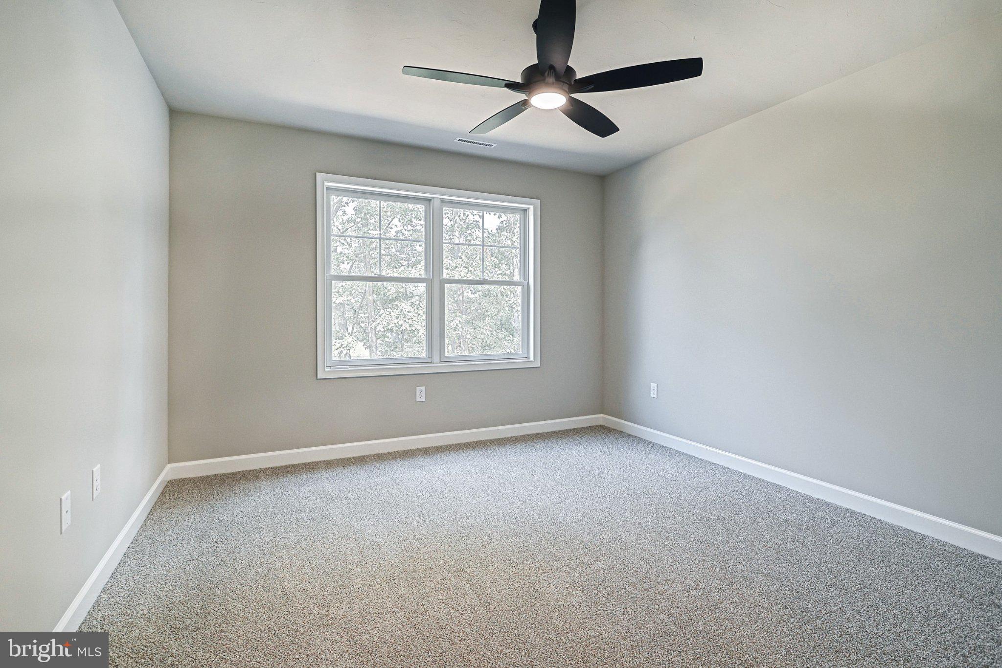 SUMMIT RIDGE - Residential