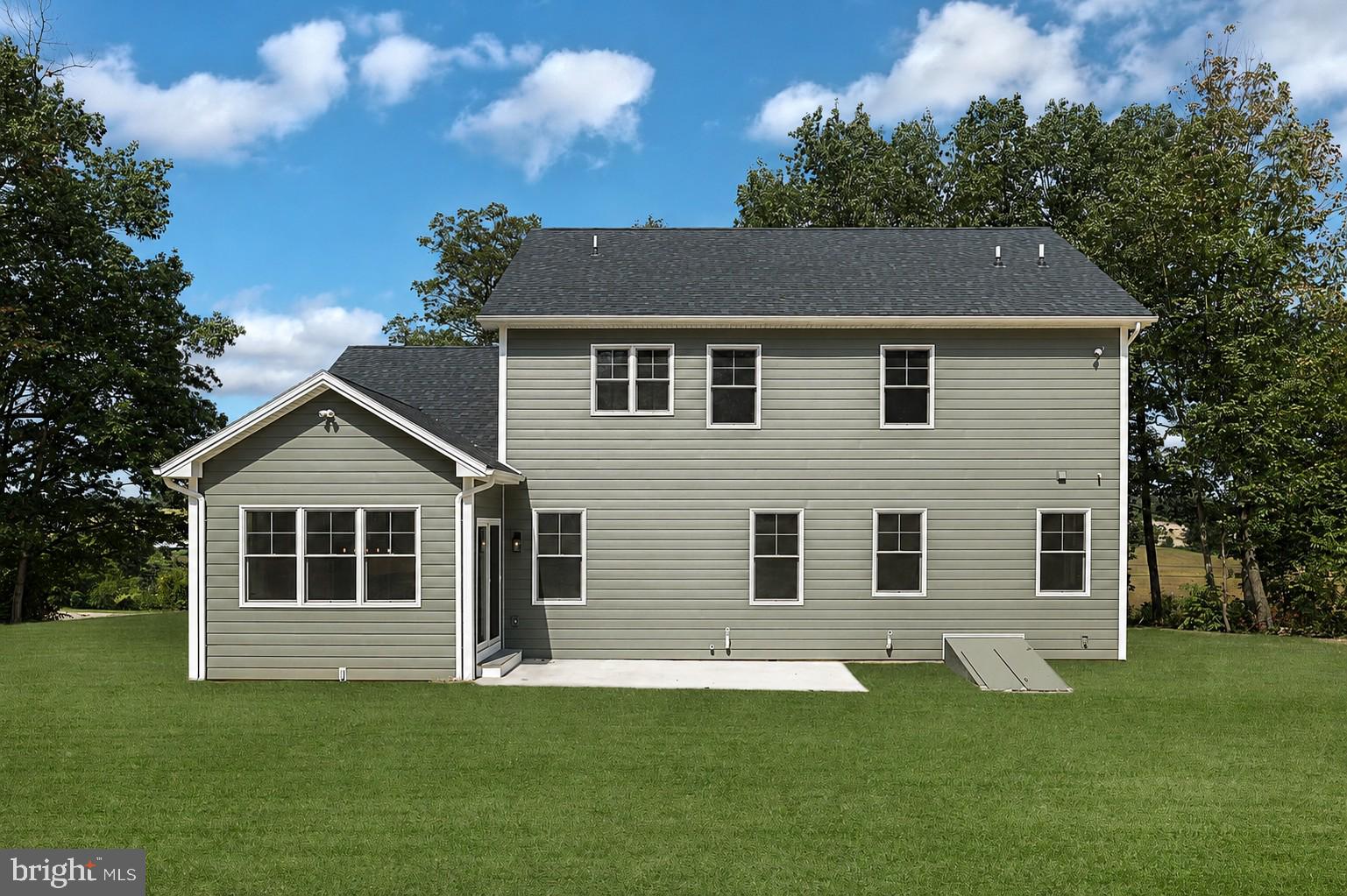 SUMMIT RIDGE - Residential