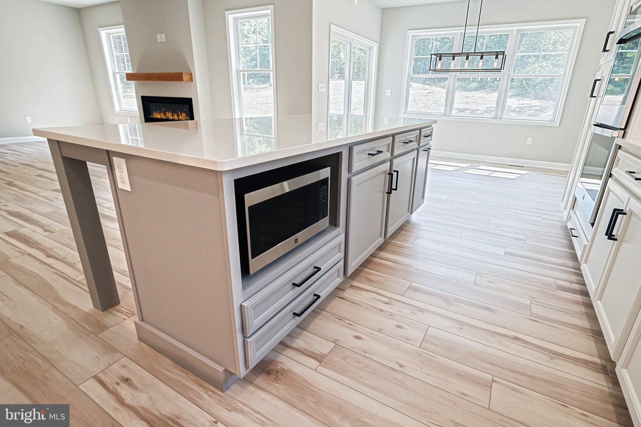 SUMMIT RIDGE - Residential