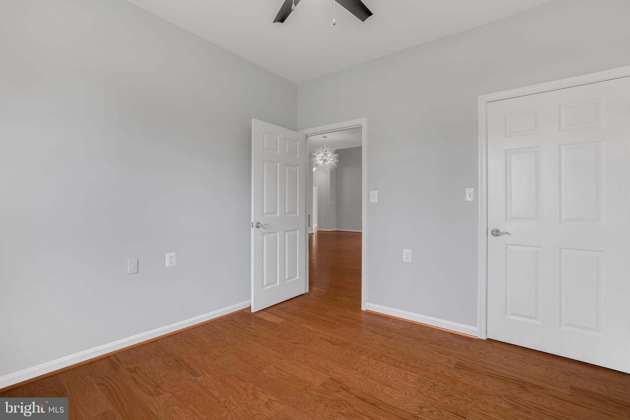 CAMERON GROVE - Residential