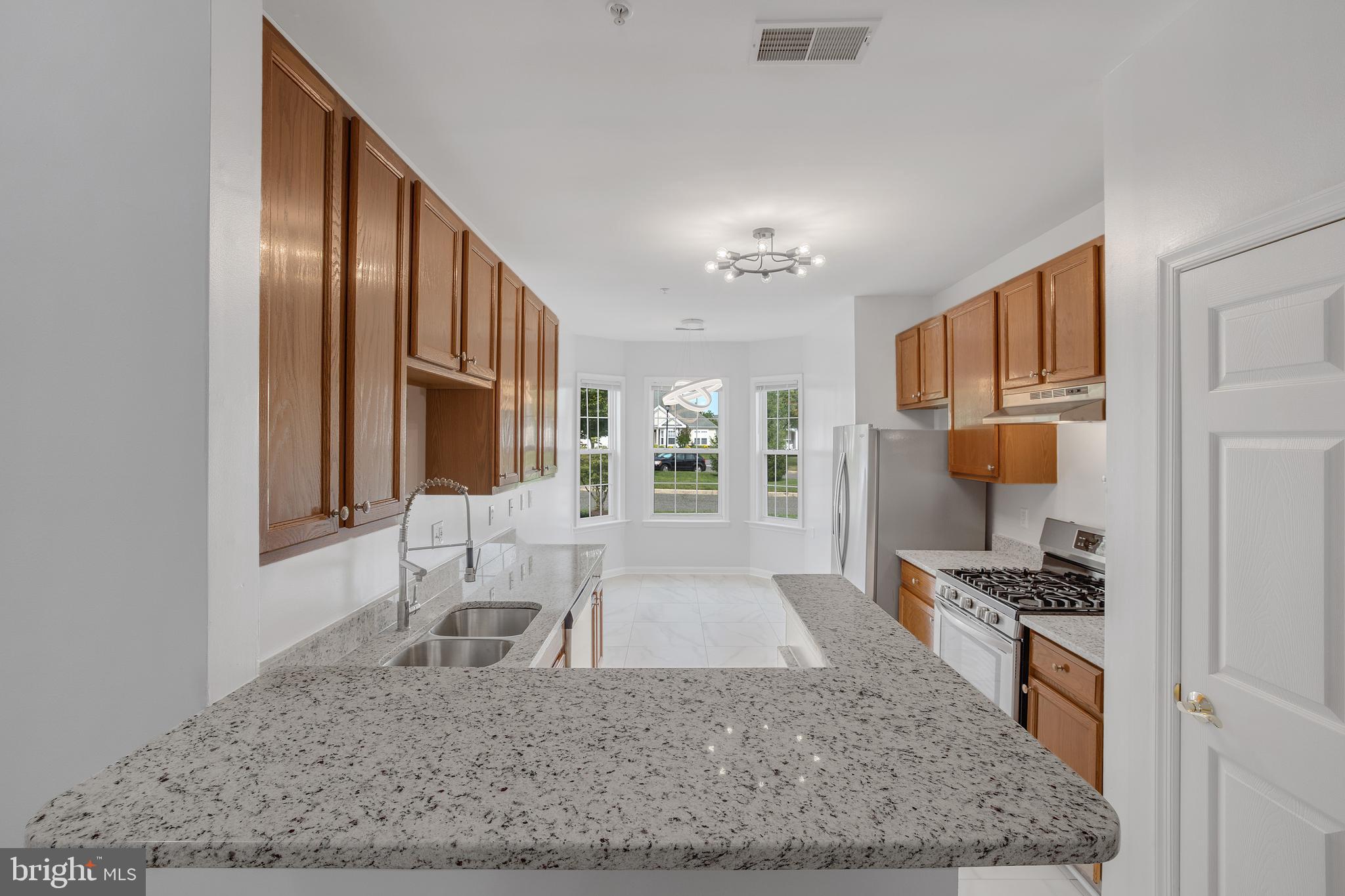 CAMERON GROVE - Residential