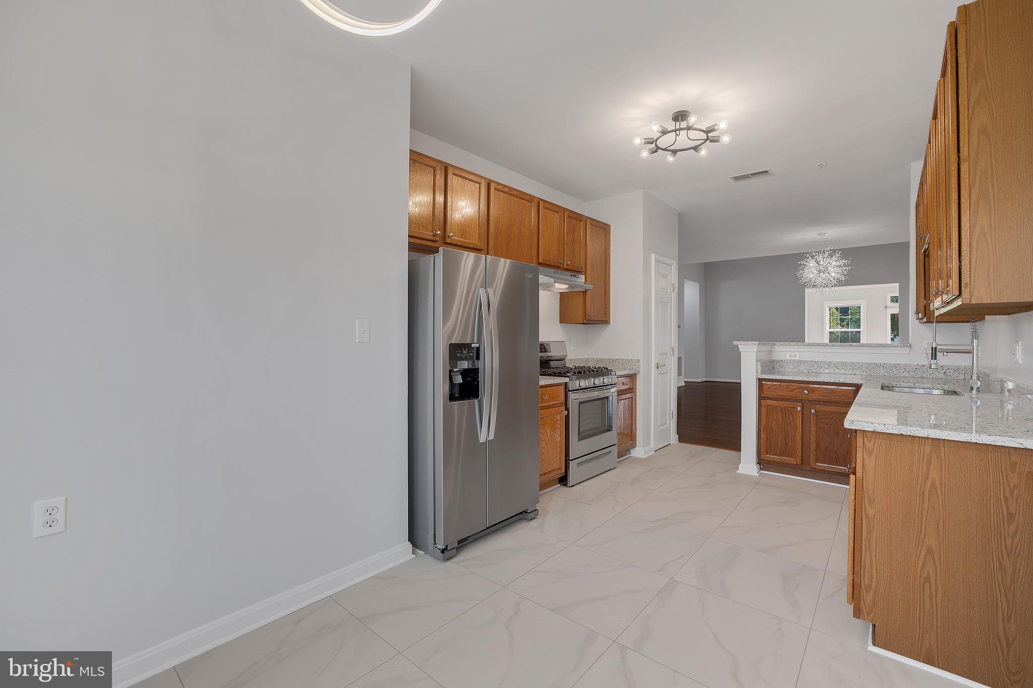 CAMERON GROVE - Residential