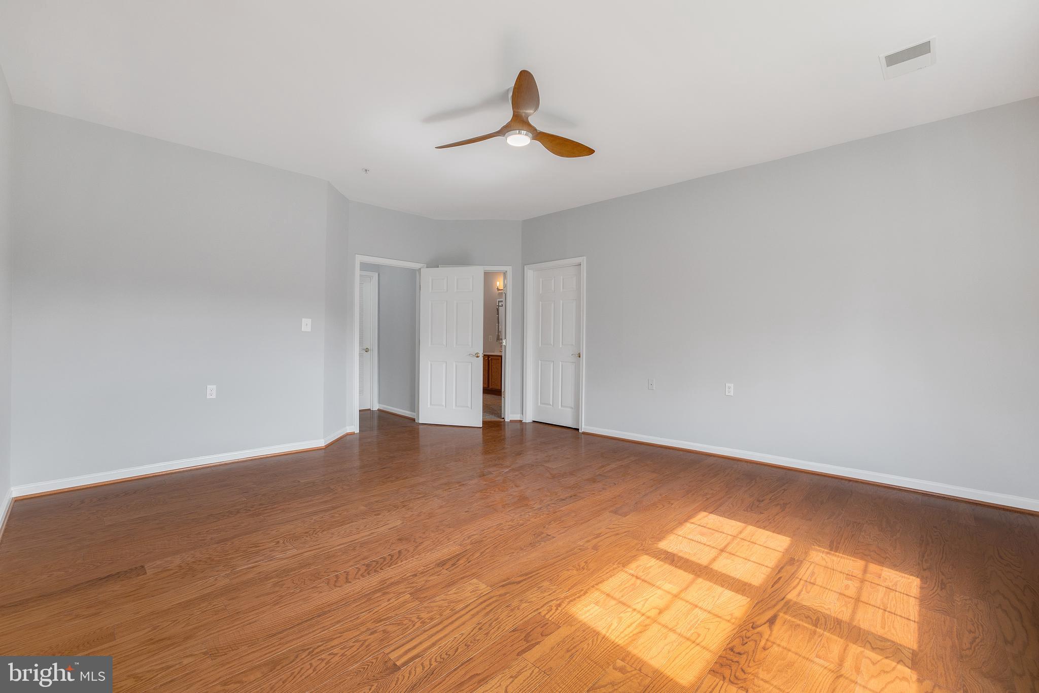 CAMERON GROVE - Residential