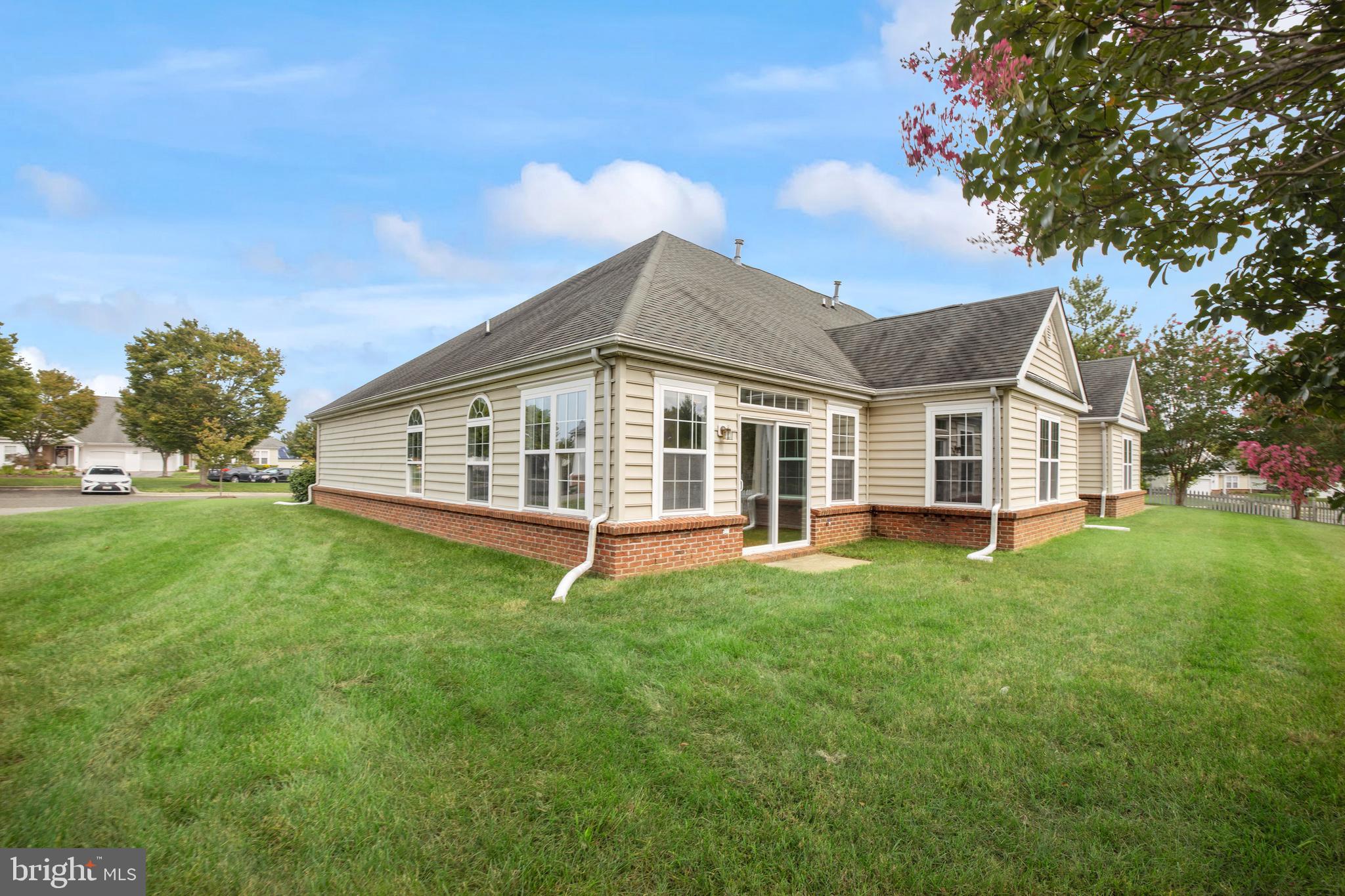 CAMERON GROVE - Residential