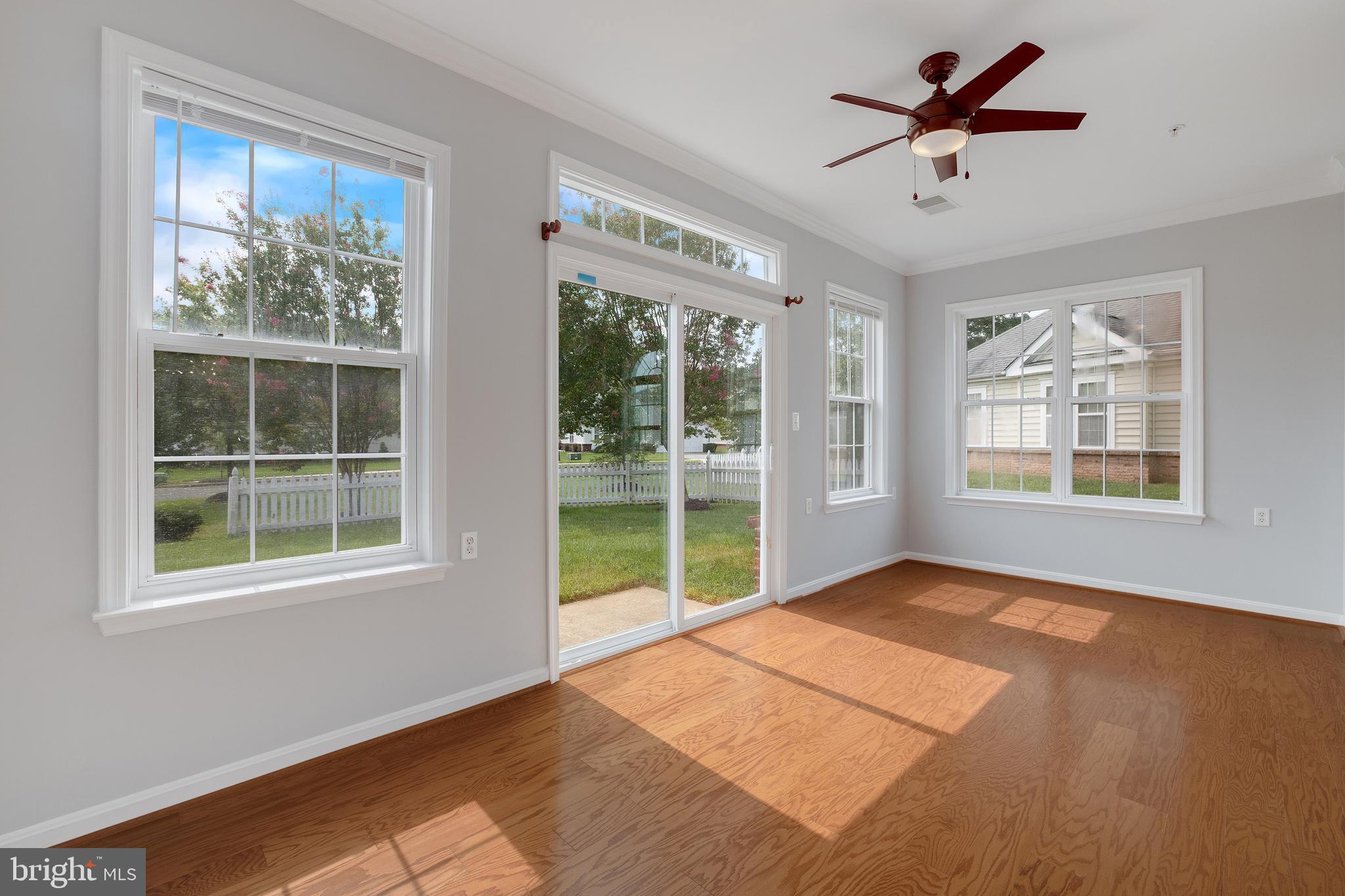 CAMERON GROVE - Residential