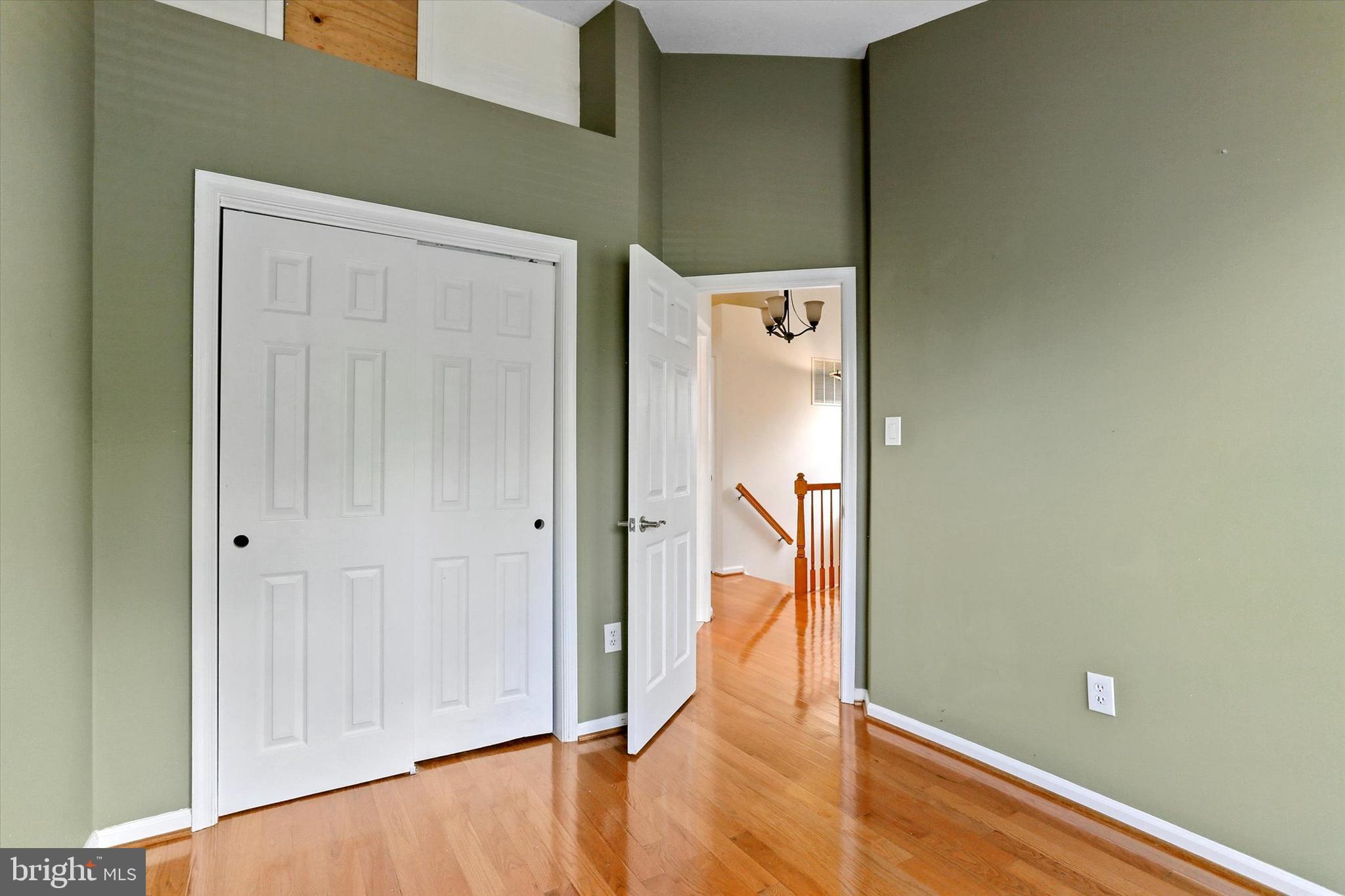 LEE OVERLOOK - Residential Lease