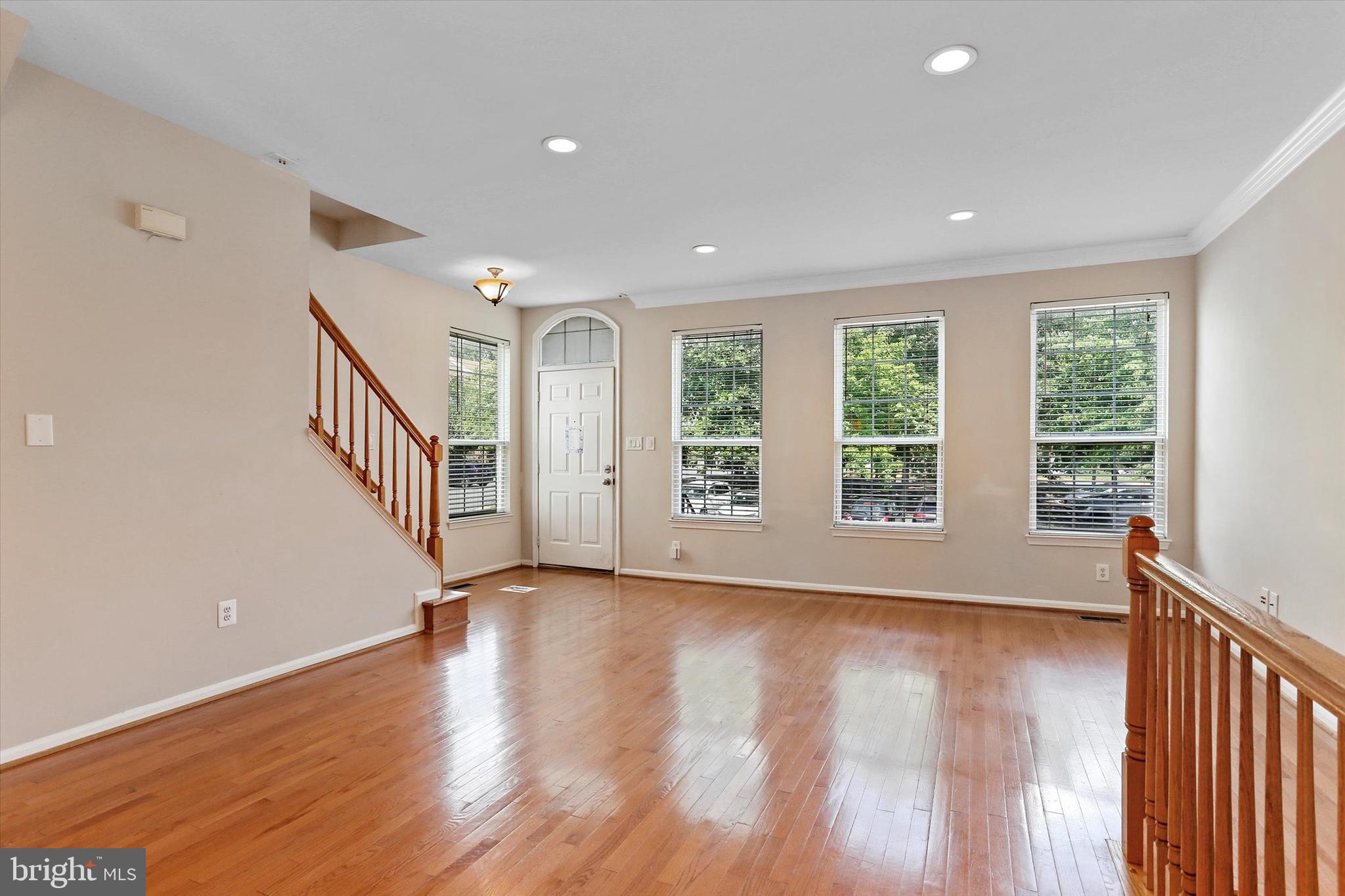 LEE OVERLOOK - Residential Lease