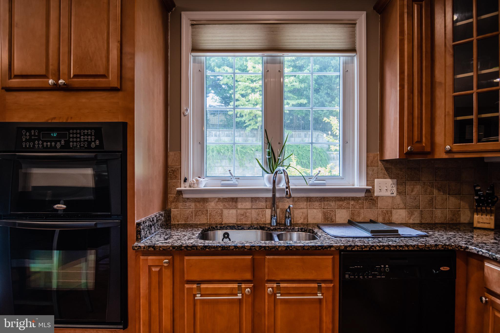 ALCOVA HEIGHTS - Residential Lease