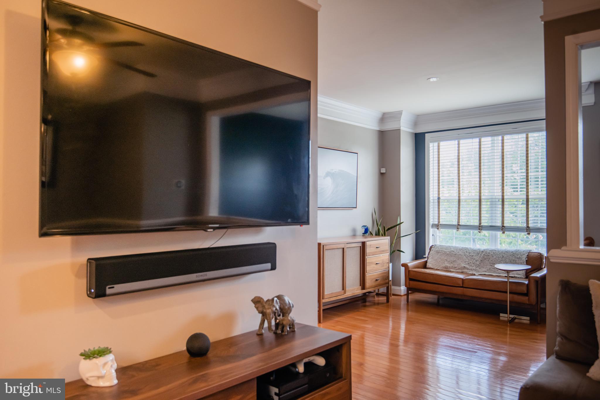 ALCOVA HEIGHTS - Residential Lease