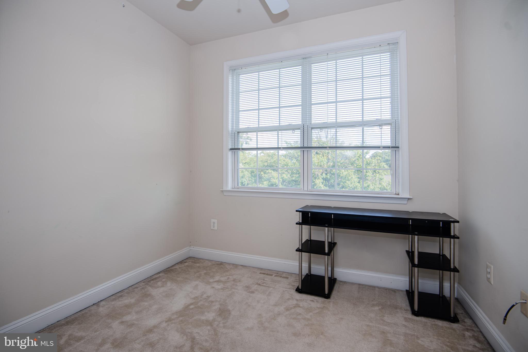 ALCOVA HEIGHTS - Residential Lease