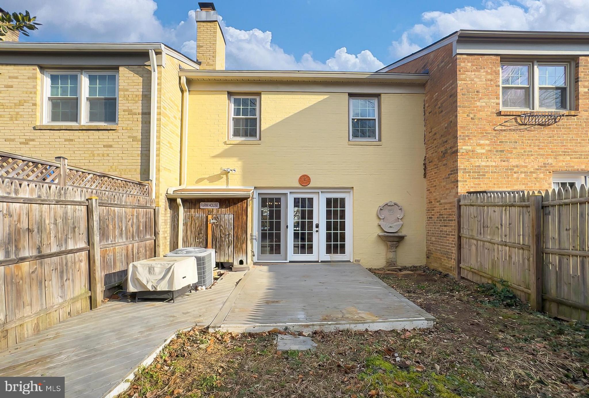 HALLCREST HEIGHTS - Residential Lease