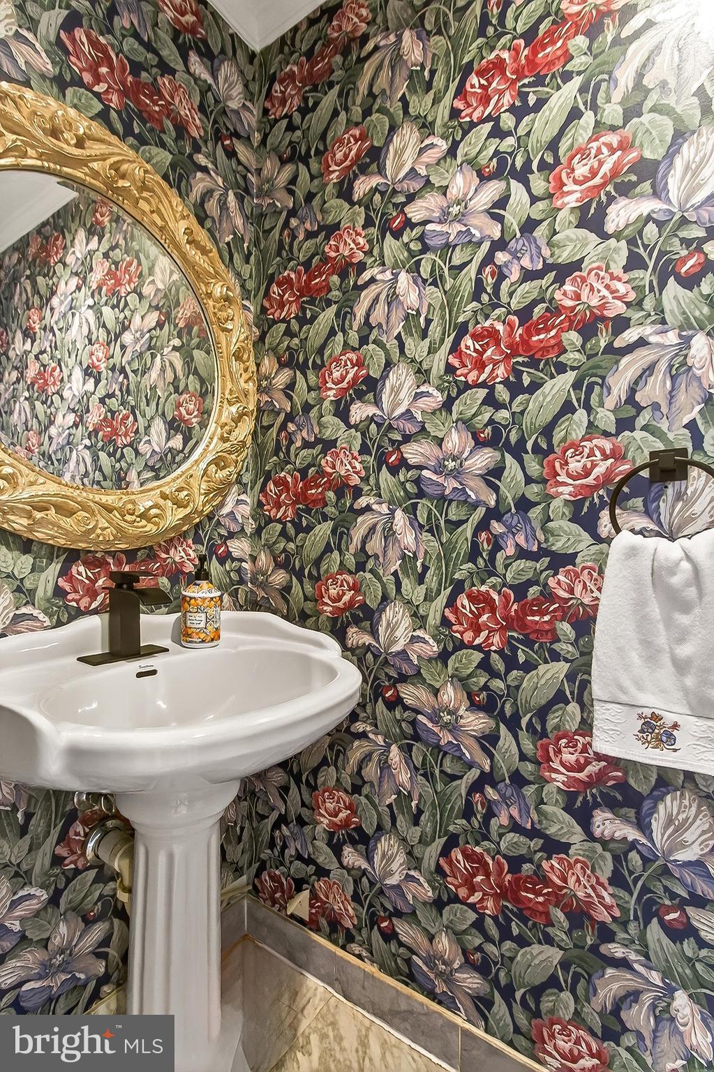 HALLCREST HEIGHTS - Residential Lease