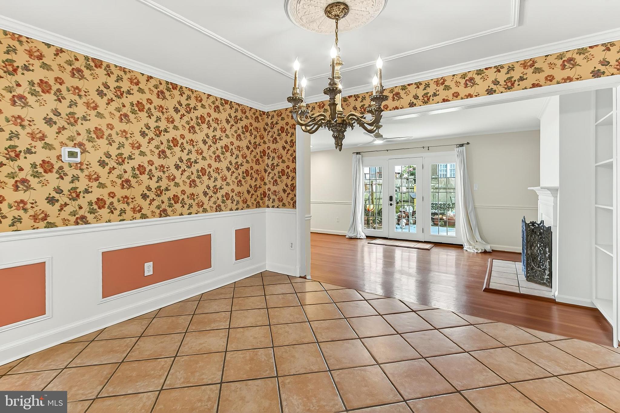 HALLCREST HEIGHTS - Residential Lease