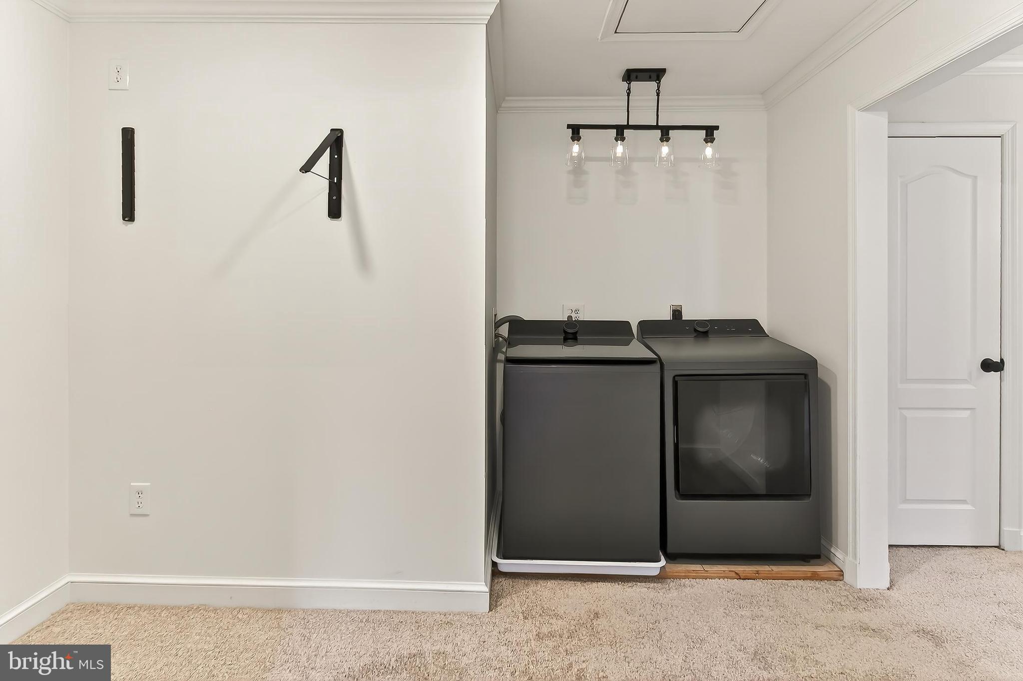 HALLCREST HEIGHTS - Residential Lease