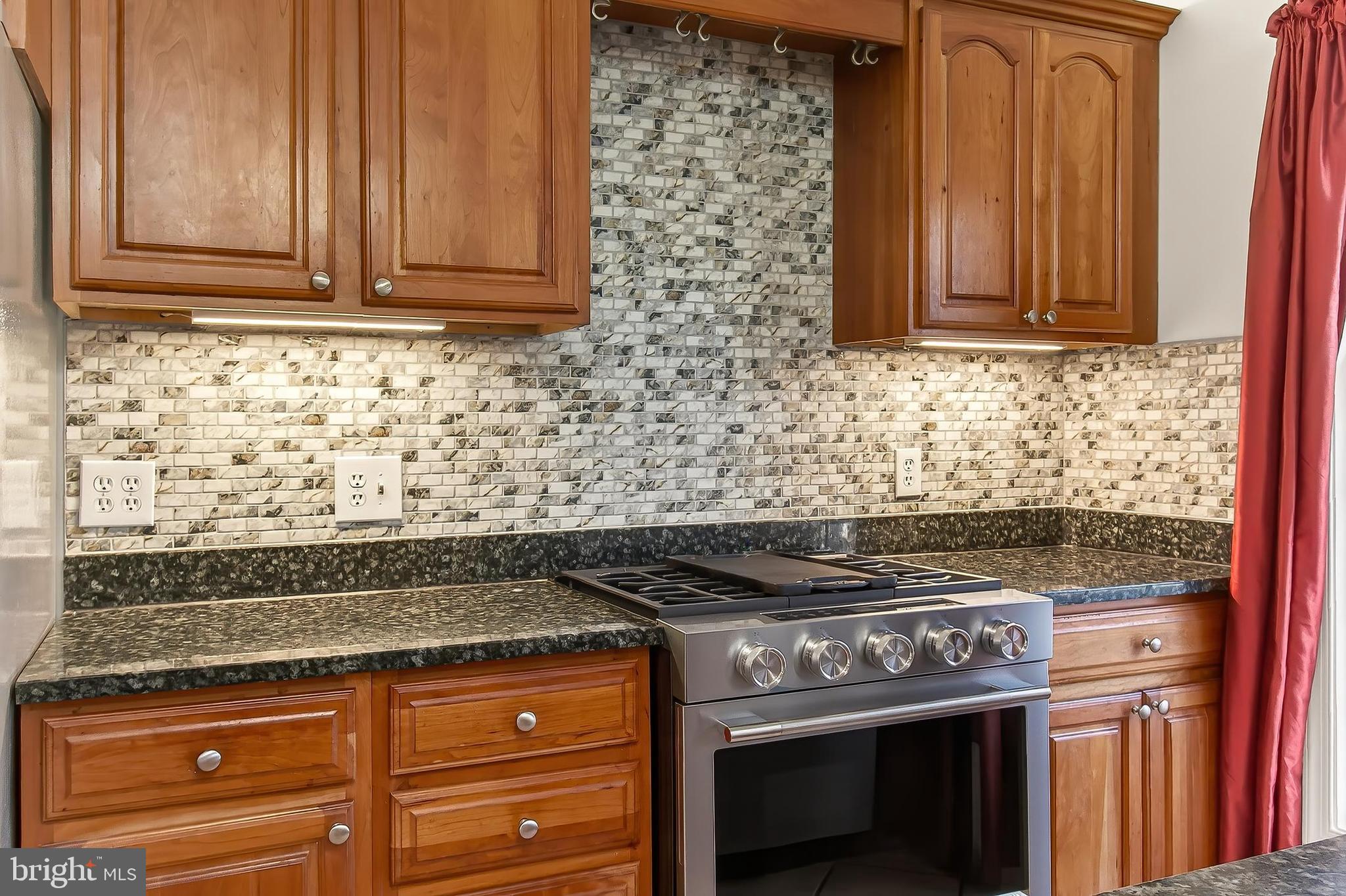 HALLCREST HEIGHTS - Residential Lease