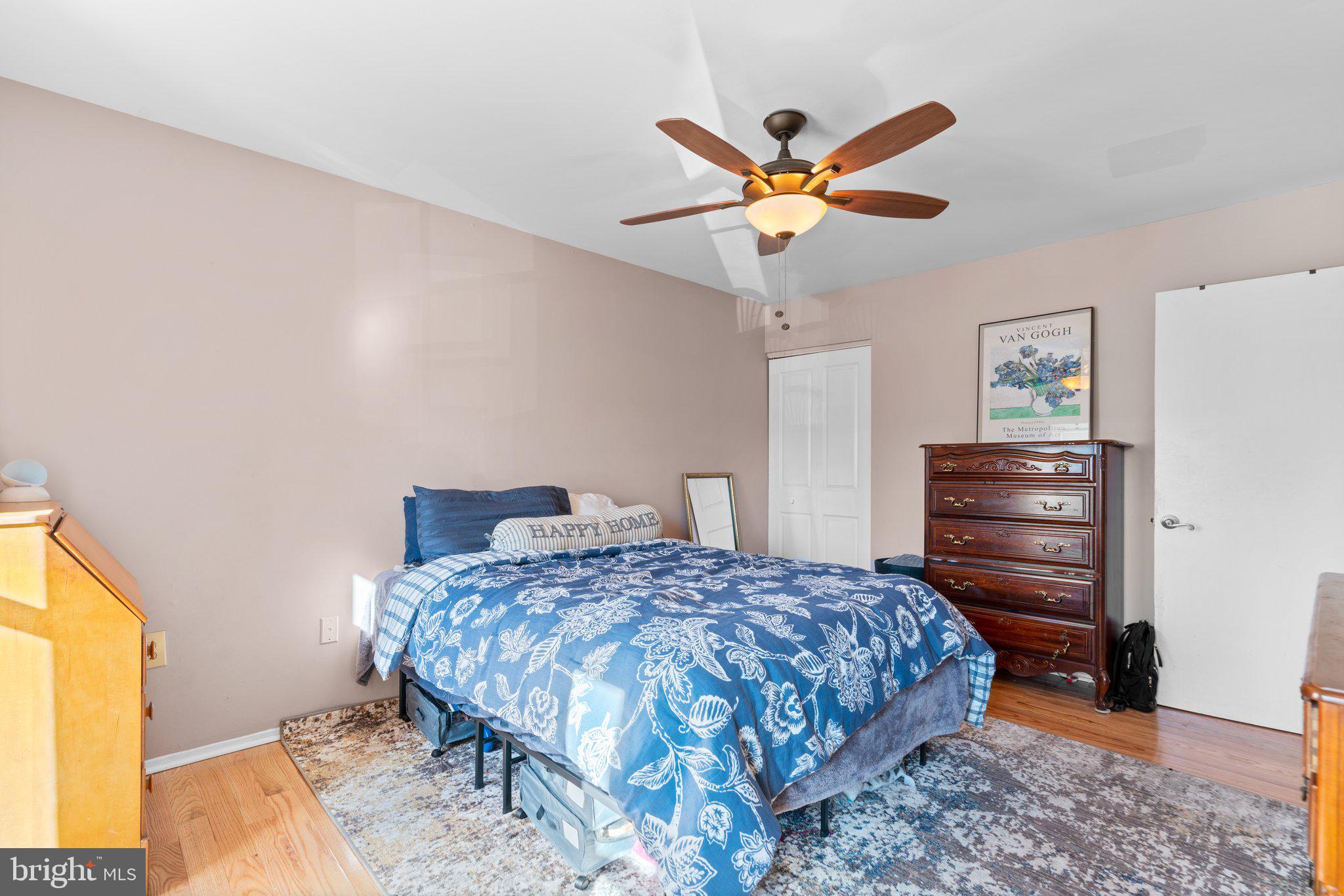 MIDDLEBROOK COMMONS - Residential