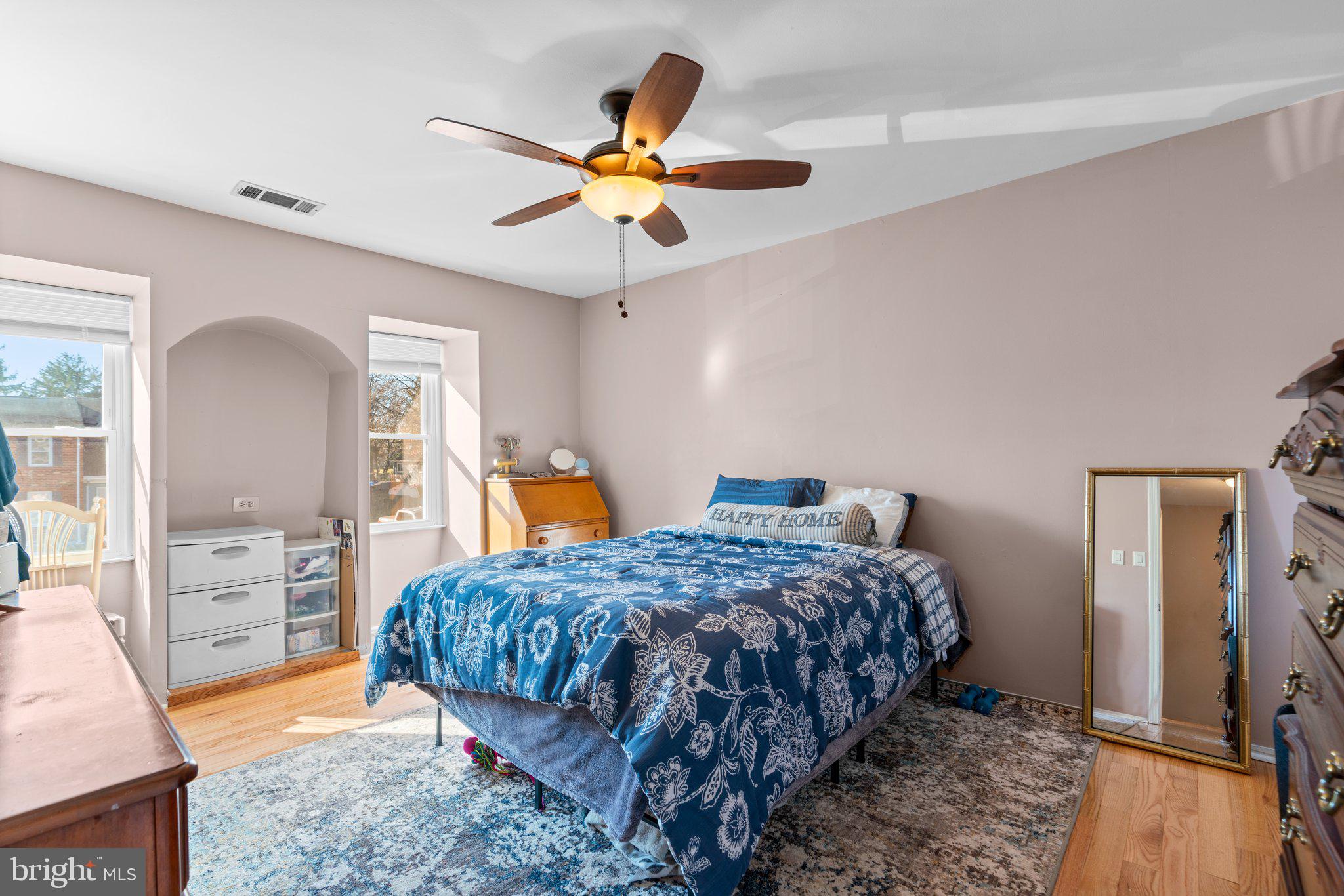 MIDDLEBROOK COMMONS - Residential