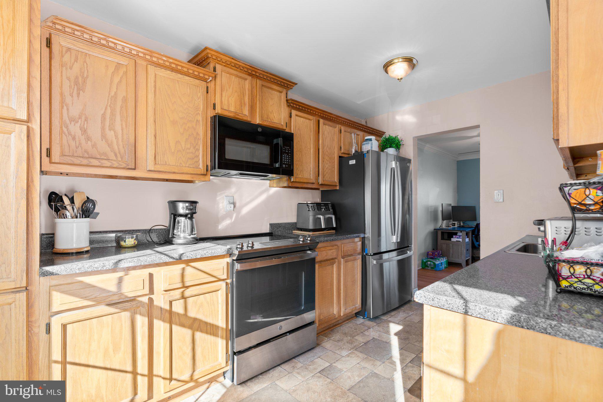 MIDDLEBROOK COMMONS - Residential