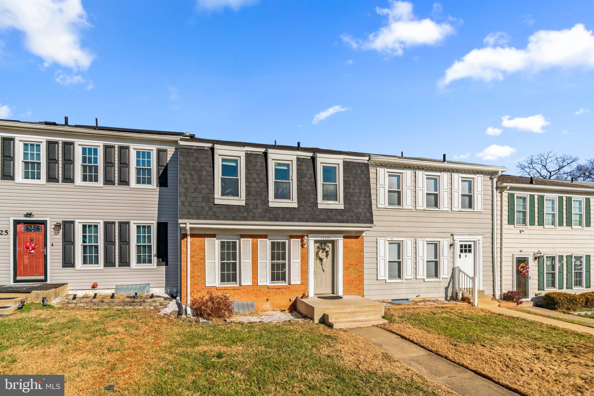 MIDDLEBROOK COMMONS - Residential