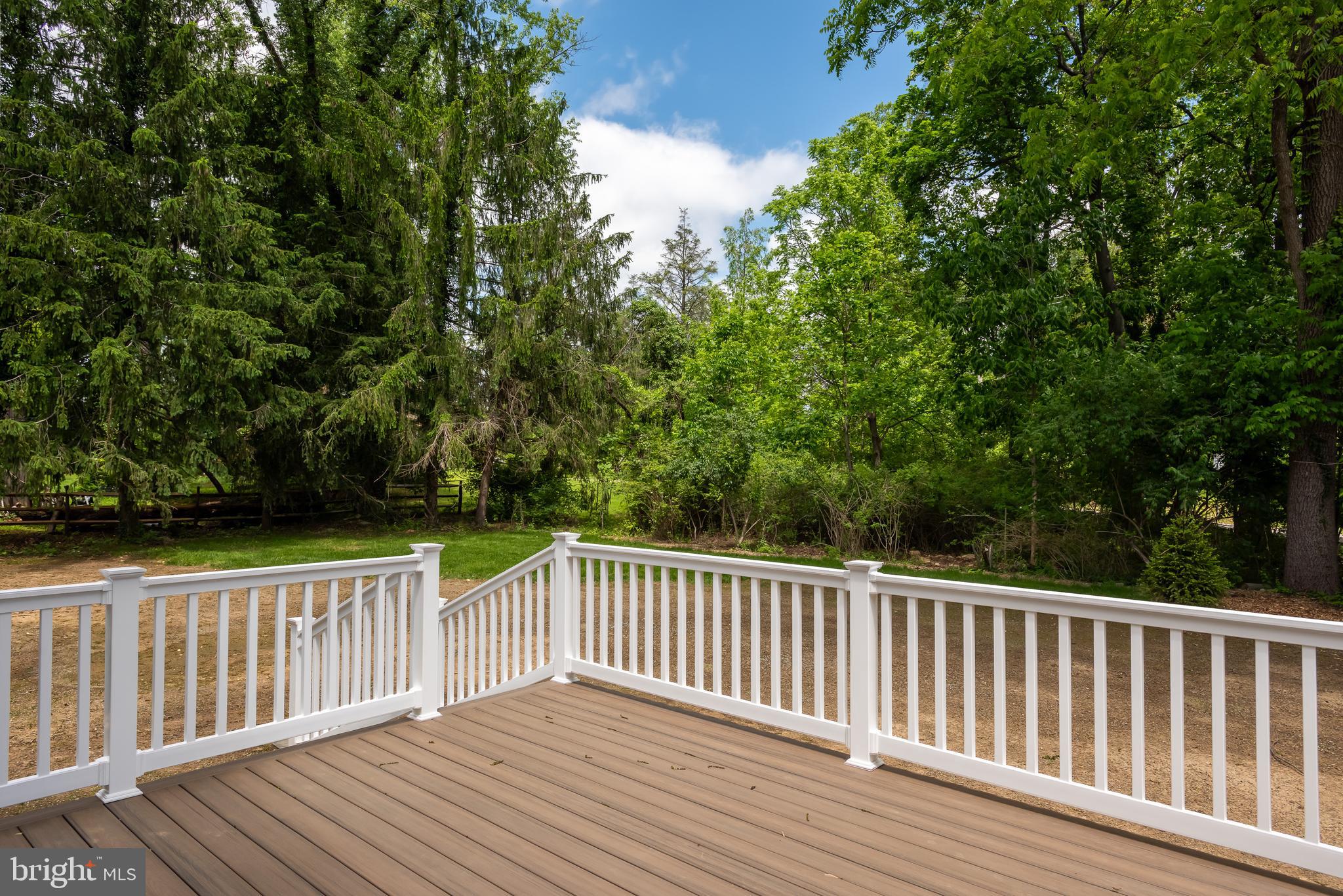 LEOPARD FARMS - Residential