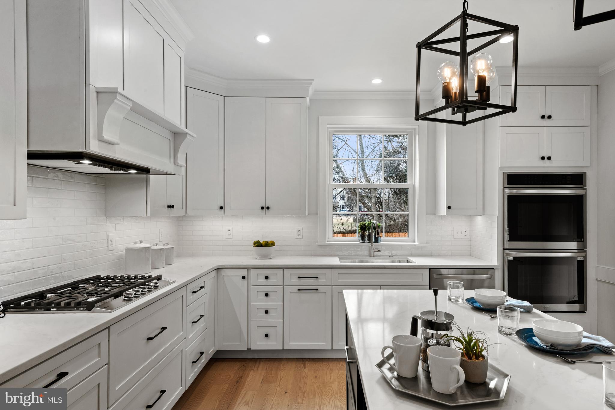 LEOPARD FARMS - Residential