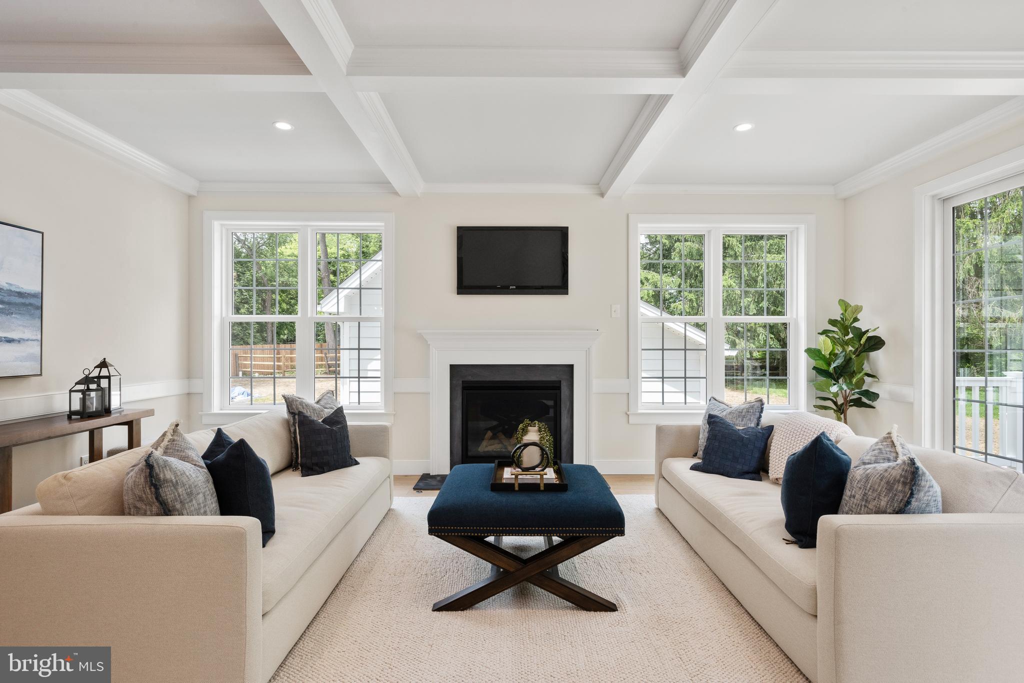 LEOPARD FARMS - Residential