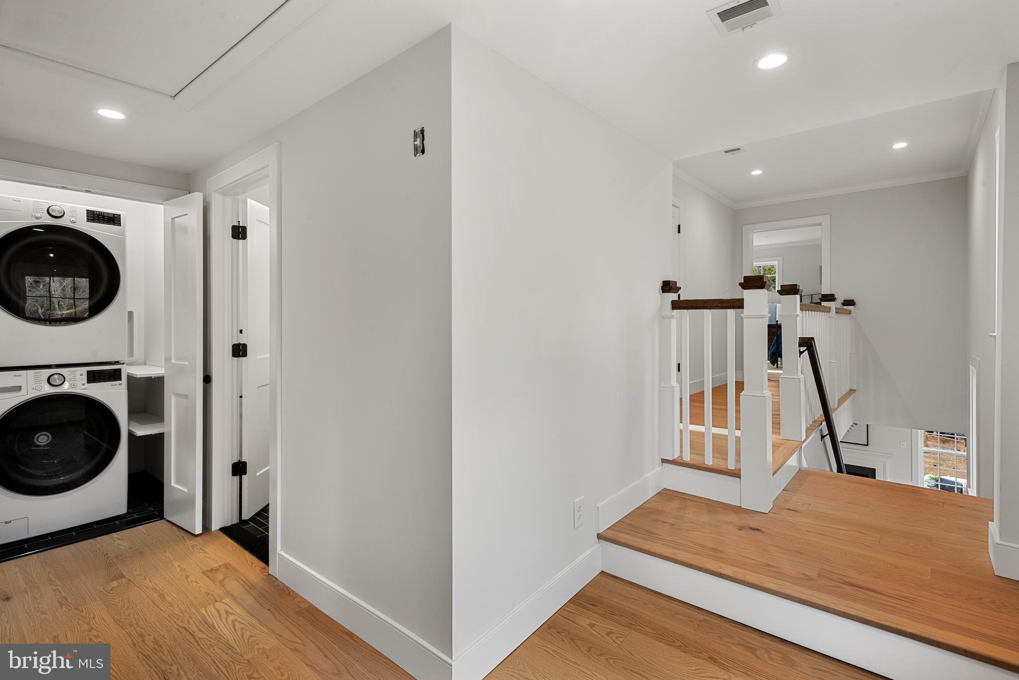 LEOPARD FARMS - Residential