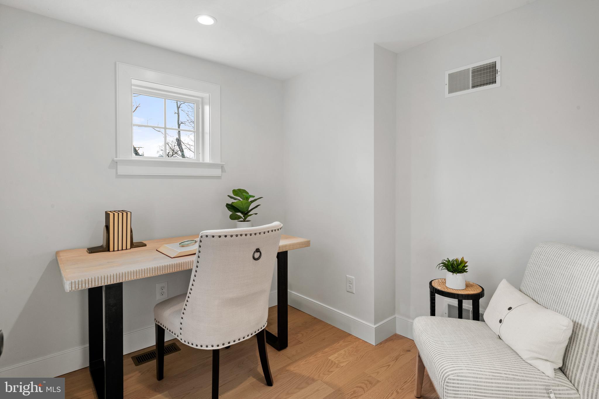 LEOPARD FARMS - Residential