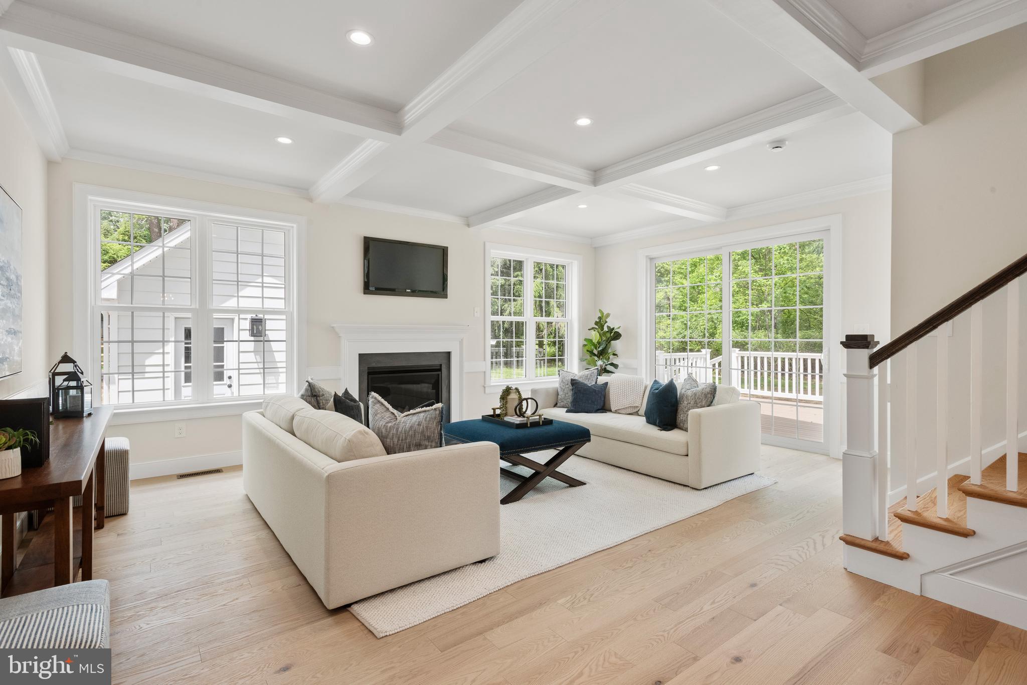 LEOPARD FARMS - Residential